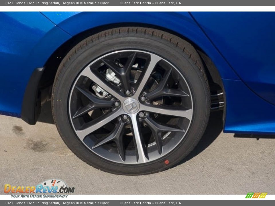 2023 Honda Civic Touring Sedan Wheel Photo #10