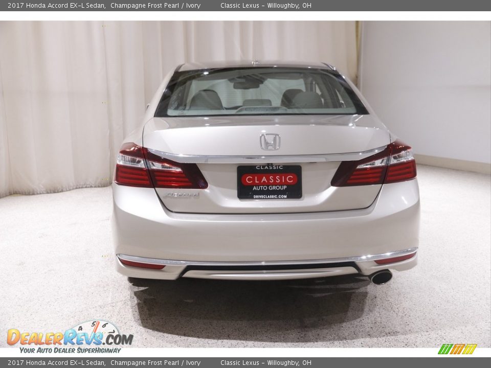 2017 Honda Accord EX-L Sedan Champagne Frost Pearl / Ivory Photo #20