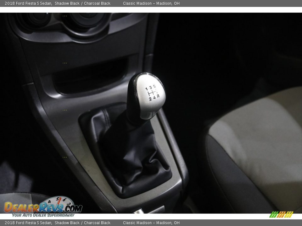 2018 Ford Fiesta S Sedan Shifter Photo #14