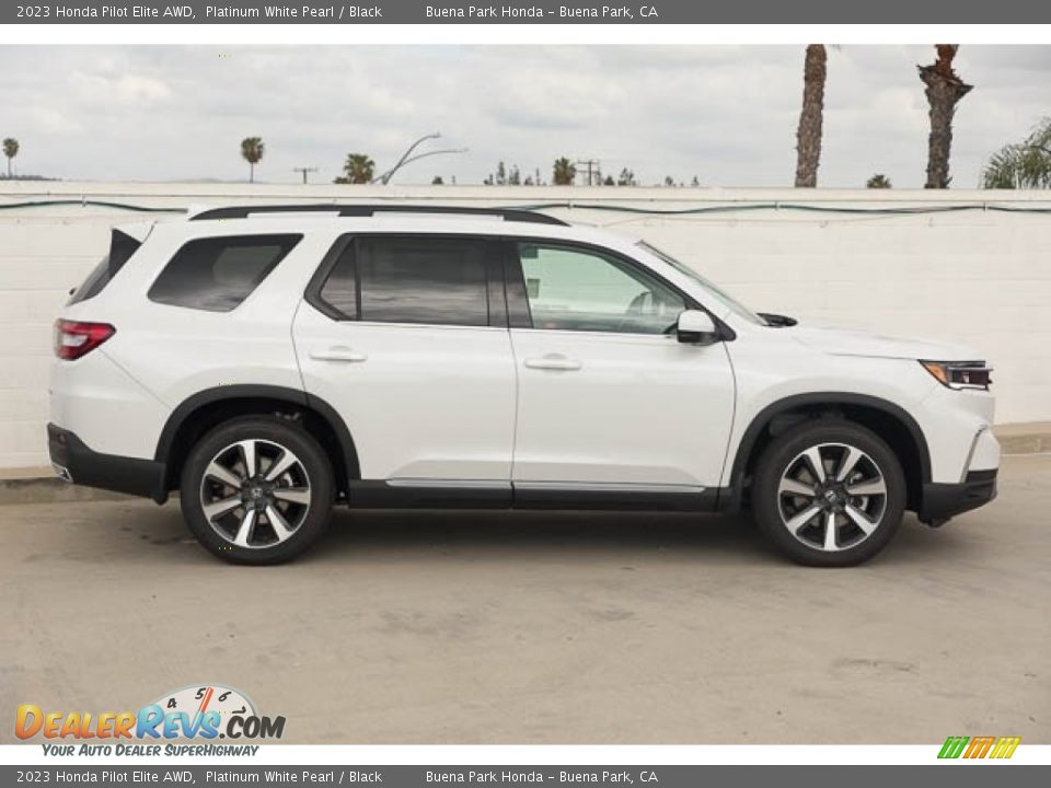 Platinum White Pearl 2023 Honda Pilot Elite AWD Photo #8