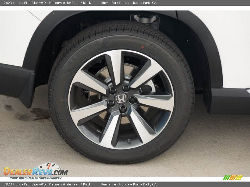 2023 Honda Pilot Elite AWD Wheel Photo #10