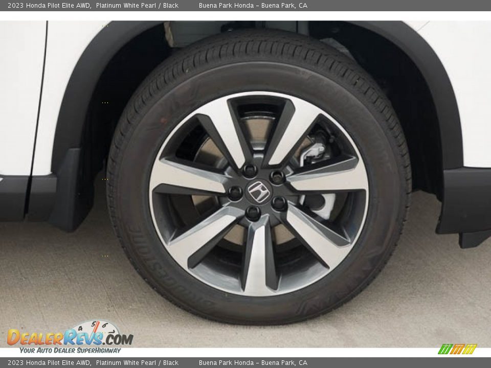 2023 Honda Pilot Elite AWD Wheel Photo #11