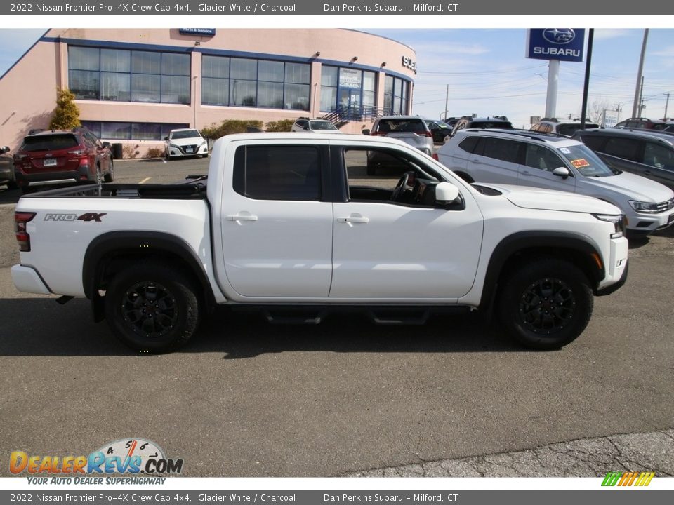 2022 Nissan Frontier Pro-4X Crew Cab 4x4 Glacier White / Charcoal Photo #4