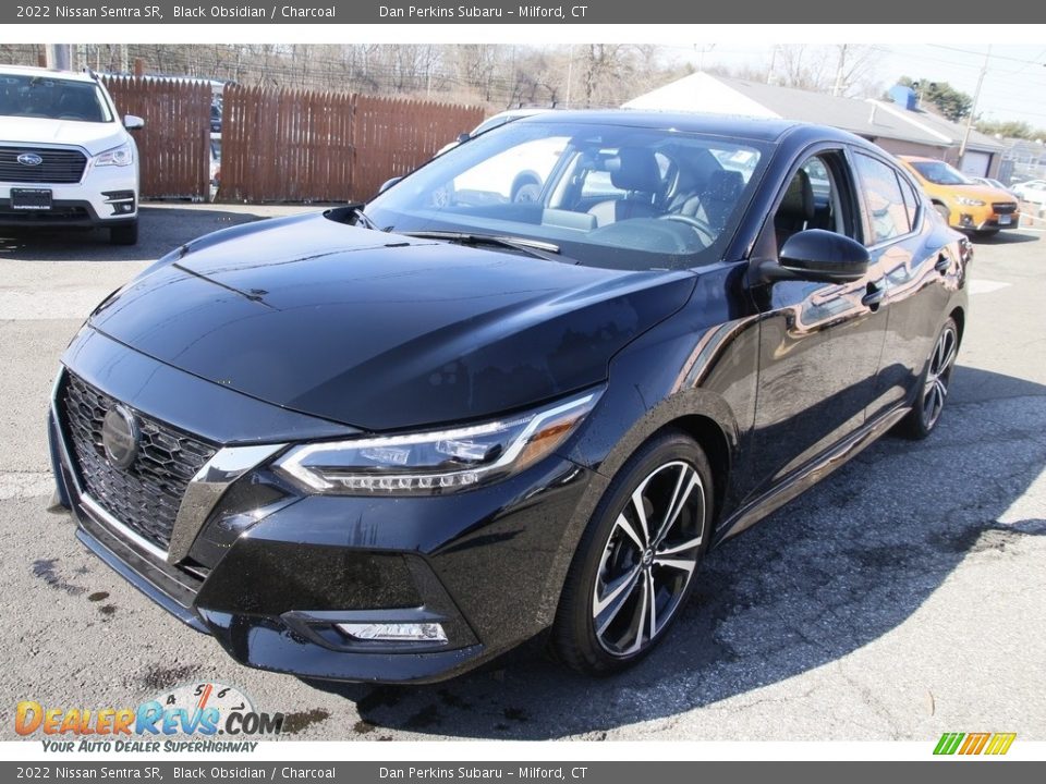 2022 Nissan Sentra SR Black Obsidian / Charcoal Photo #1