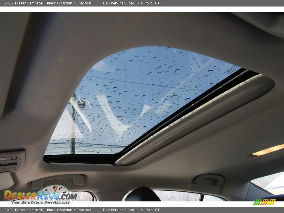 2022 Nissan Sentra SR Black Obsidian / Charcoal Photo #11