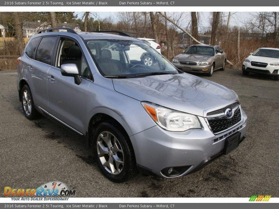 2016 Subaru Forester 2.5i Touring Ice Silver Metallic / Black Photo #3