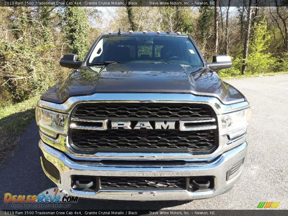 2019 Ram 3500 Tradesman Crew Cab 4x4 Granite Crystal Metallic / Black Photo #3