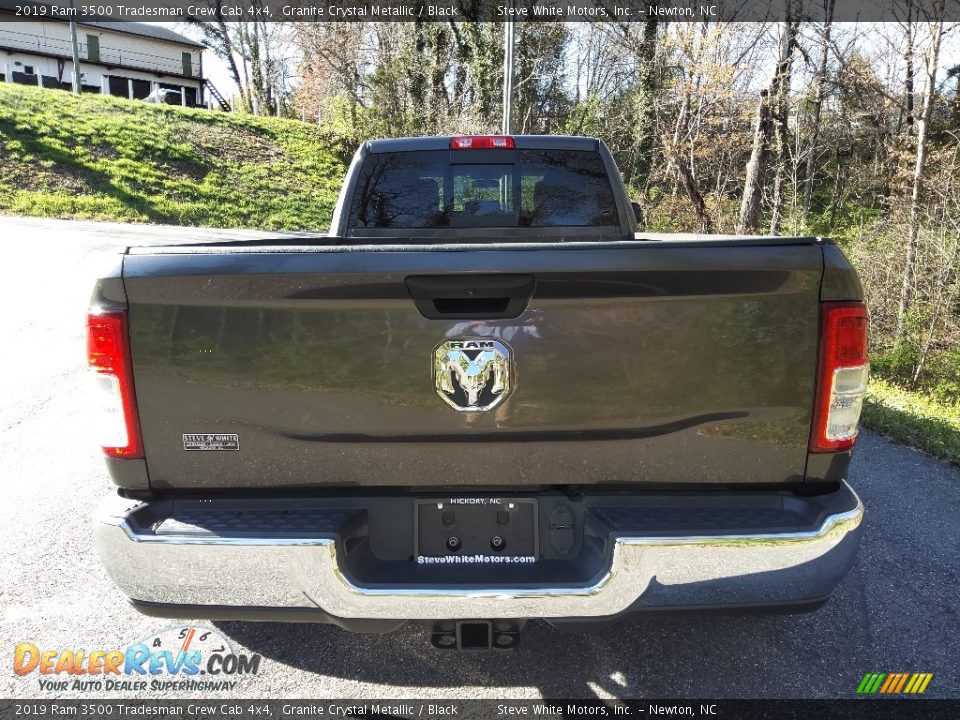 2019 Ram 3500 Tradesman Crew Cab 4x4 Granite Crystal Metallic / Black Photo #7