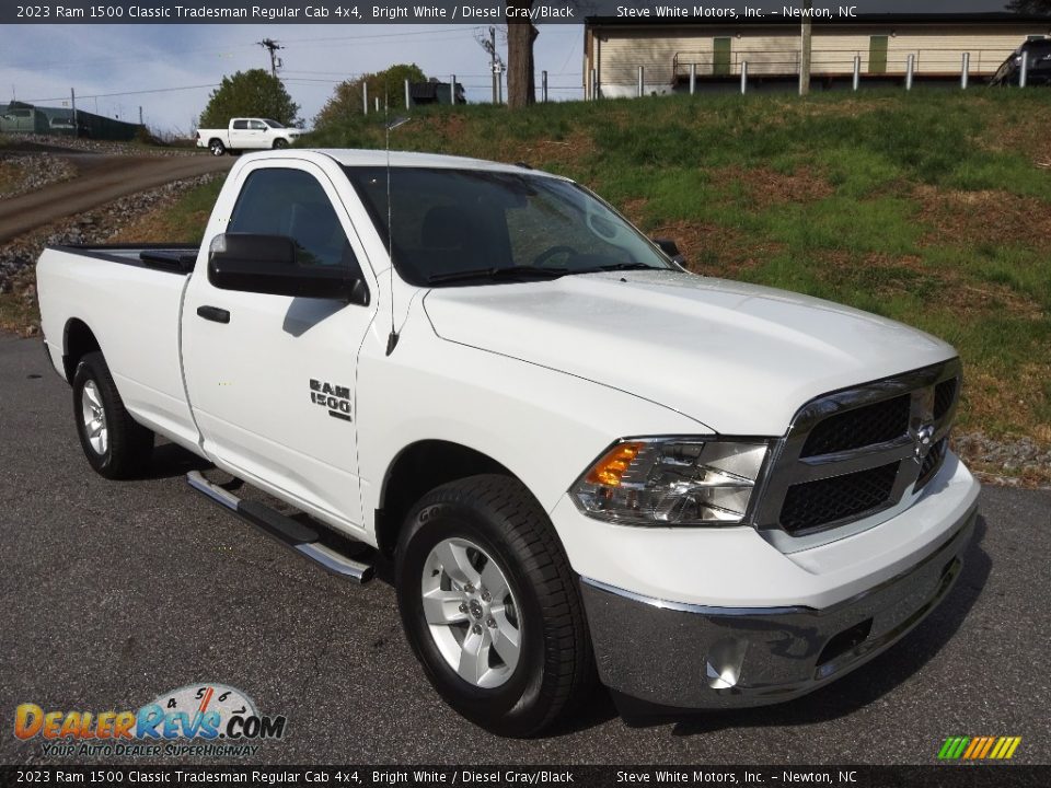 2023 Ram 1500 Classic Tradesman Regular Cab 4x4 Bright White / Diesel Gray/Black Photo #4