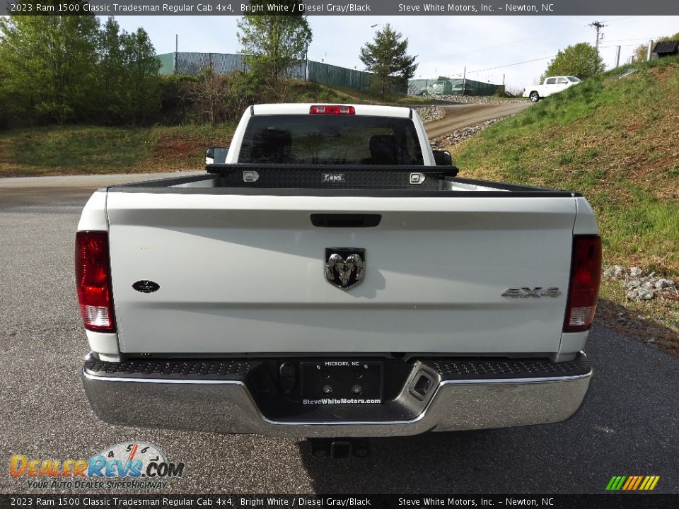 2023 Ram 1500 Classic Tradesman Regular Cab 4x4 Bright White / Diesel Gray/Black Photo #7