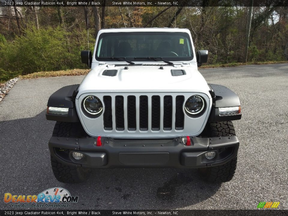 2023 Jeep Gladiator Rubicon 4x4 Bright White / Black Photo #3