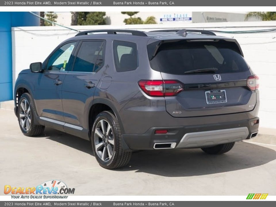 2023 Honda Pilot Elite AWD Modern Steel Metallic / Black Photo #2