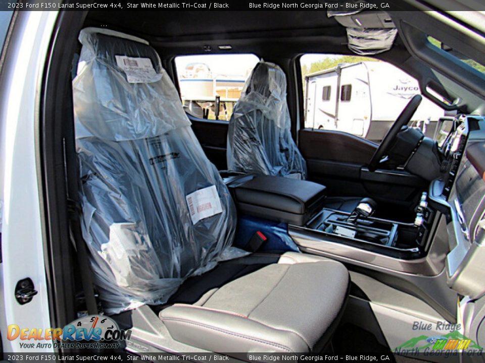 2023 Ford F150 Lariat SuperCrew 4x4 Star White Metallic Tri-Coat / Black Photo #12