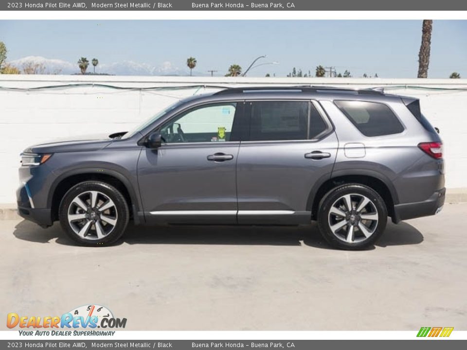 Modern Steel Metallic 2023 Honda Pilot Elite AWD Photo #4