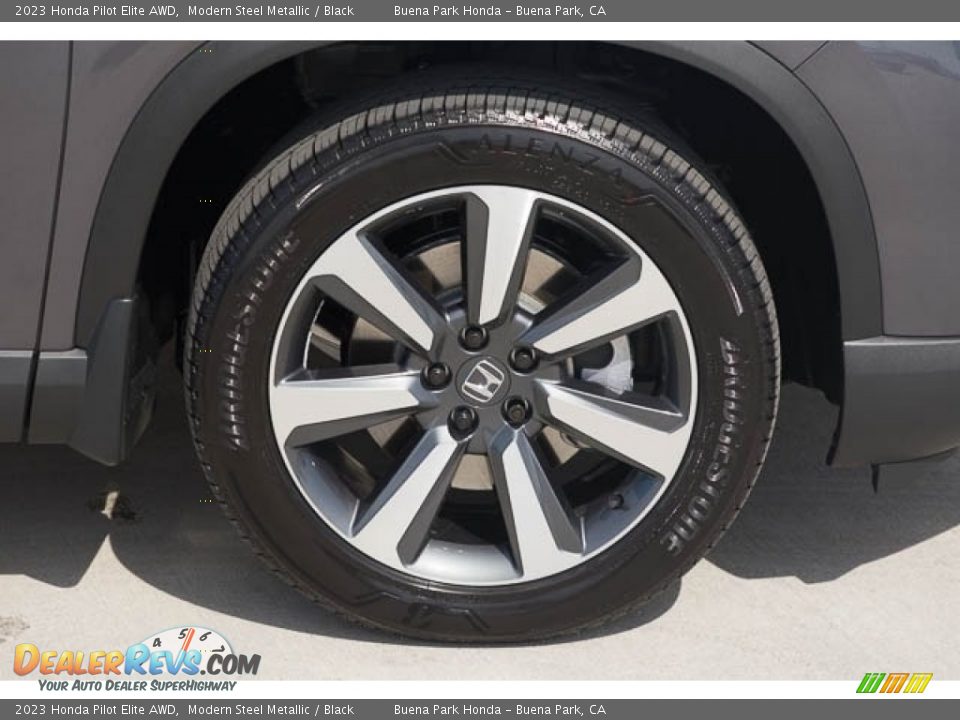 2023 Honda Pilot Elite AWD Wheel Photo #11