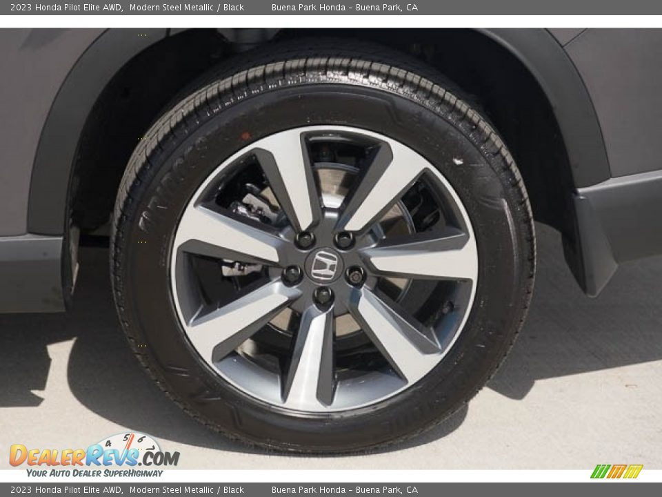 2023 Honda Pilot Elite AWD Wheel Photo #12