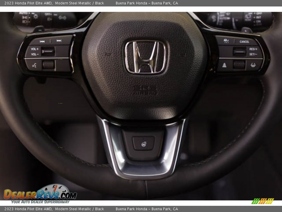 2023 Honda Pilot Elite AWD Steering Wheel Photo #19