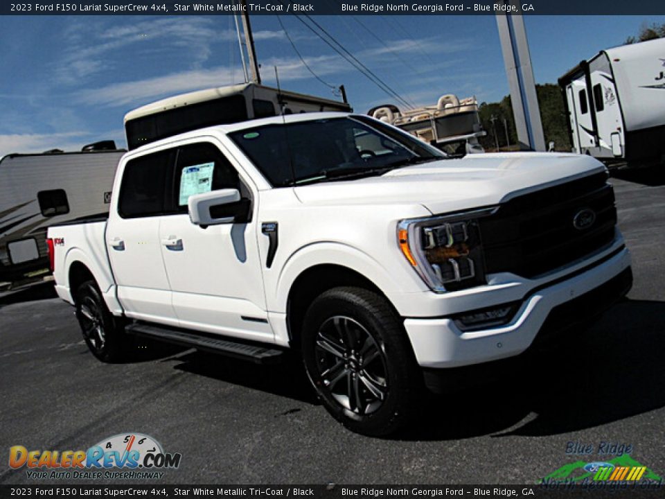 2023 Ford F150 Lariat SuperCrew 4x4 Star White Metallic Tri-Coat / Black Photo #28