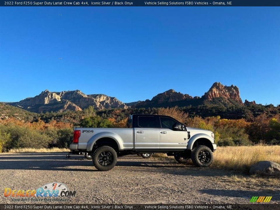 2022 Ford F250 Super Duty Lariat Crew Cab 4x4 Iconic Silver / Black Onyx Photo #1