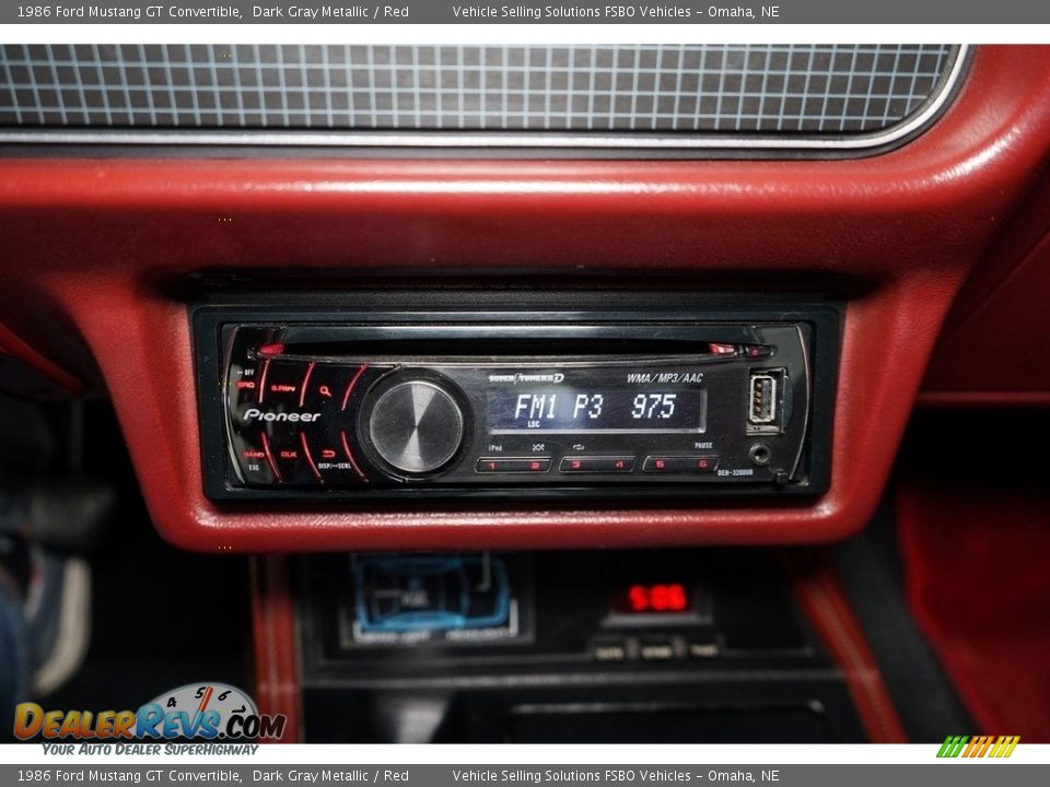 1986 Ford Mustang GT Convertible Dark Gray Metallic / Red Photo #7