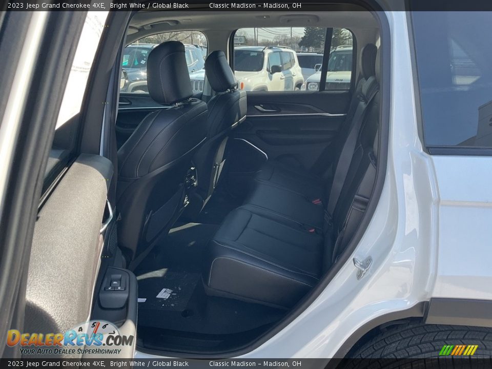 2023 Jeep Grand Cherokee 4XE Bright White / Global Black Photo #3