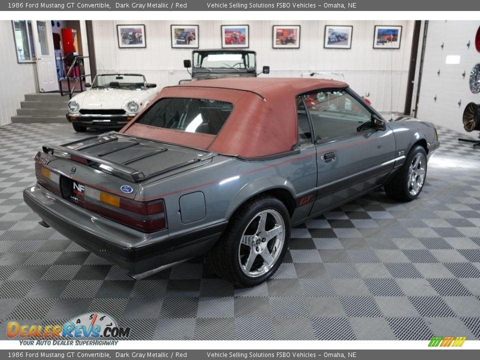 1986 Ford Mustang GT Convertible Dark Gray Metallic / Red Photo #16