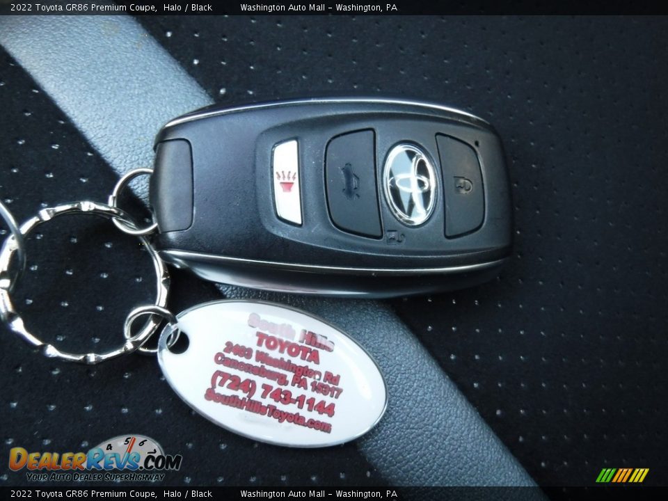 Keys of 2022 Toyota GR86 Premium Coupe Photo #28