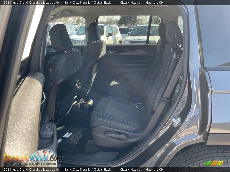 2023 Jeep Grand Cherokee L Laredo 4x4 Baltic Gray Metallic / Global Black Photo #3