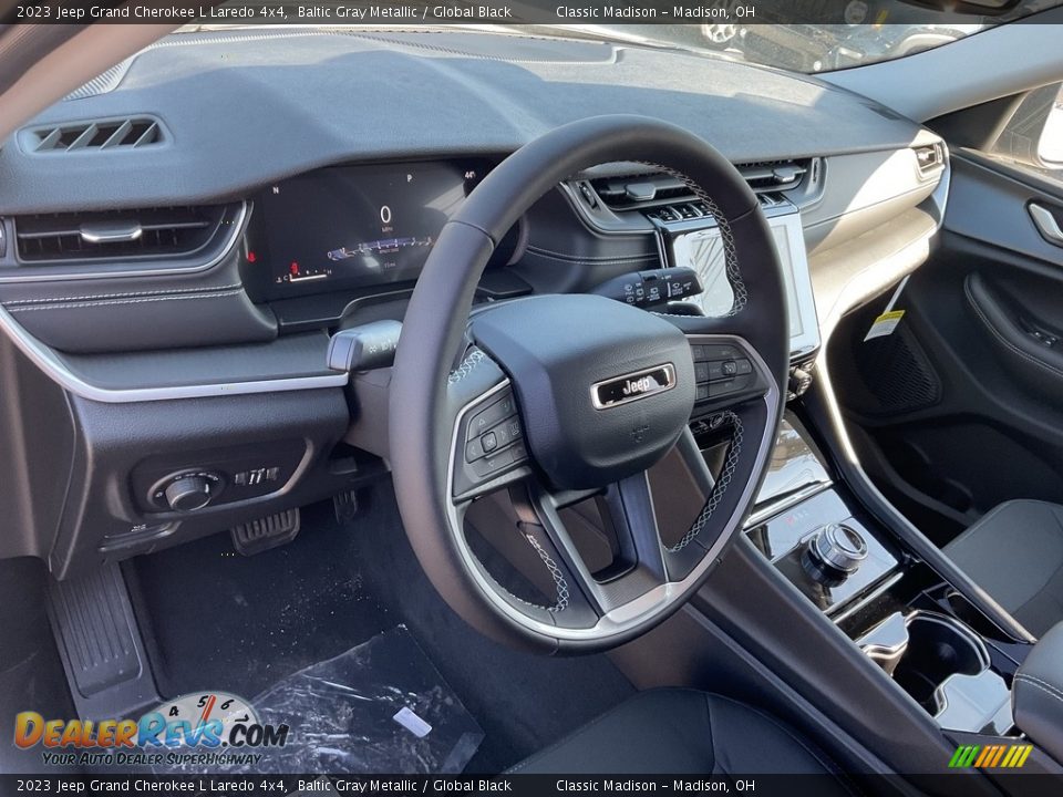 2023 Jeep Grand Cherokee L Laredo 4x4 Baltic Gray Metallic / Global Black Photo #4