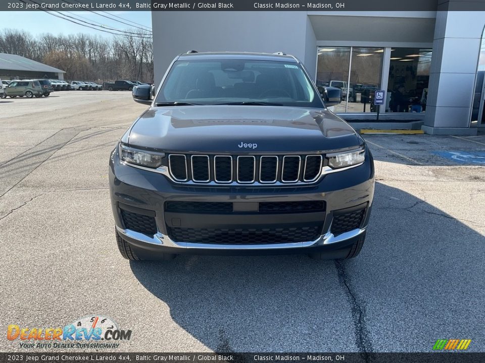 2023 Jeep Grand Cherokee L Laredo 4x4 Baltic Gray Metallic / Global Black Photo #10