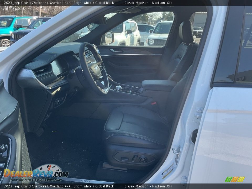 2023 Jeep Grand Cherokee L Overland 4x4 Bright White / Global Black Photo #2