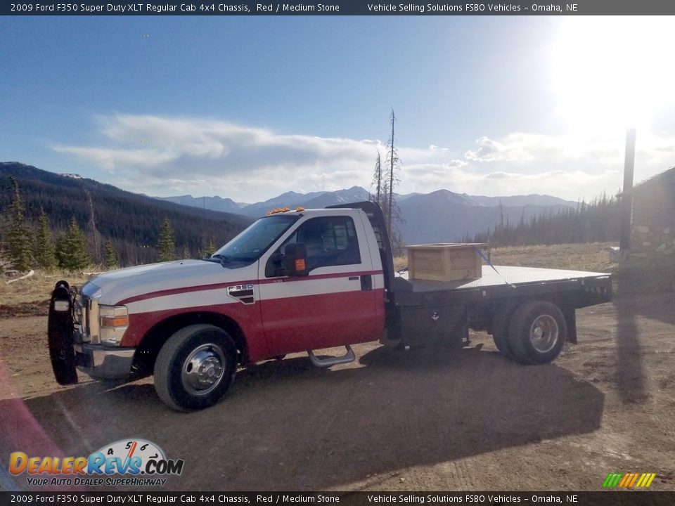 2009 Ford F350 Super Duty XLT Regular Cab 4x4 Chassis Red / Medium Stone Photo #1