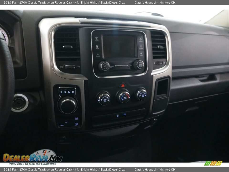 2019 Ram 1500 Classic Tradesman Regular Cab 4x4 Bright White / Black/Diesel Gray Photo #9