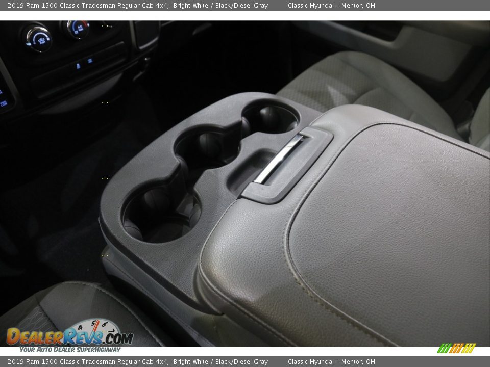 2019 Ram 1500 Classic Tradesman Regular Cab 4x4 Bright White / Black/Diesel Gray Photo #14