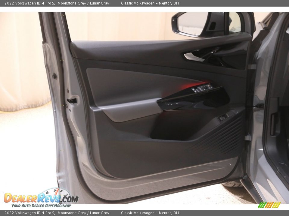 Door Panel of 2022 Volkswagen ID.4 Pro S Photo #4