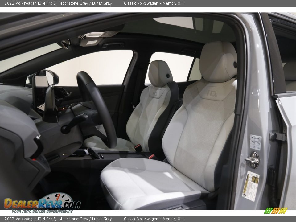 Front Seat of 2022 Volkswagen ID.4 Pro S Photo #5