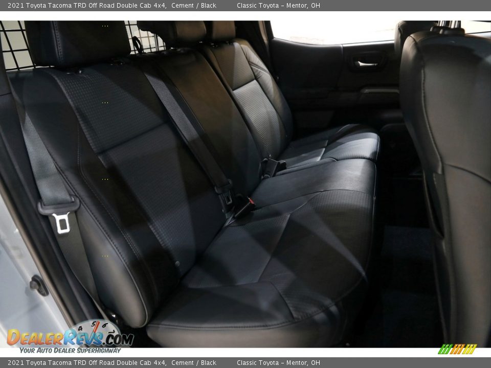 2021 Toyota Tacoma TRD Off Road Double Cab 4x4 Cement / Black Photo #16