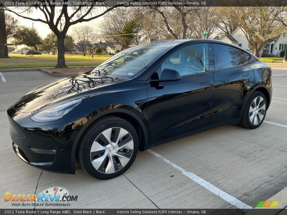 Front 3/4 View of 2021 Tesla Model Y Long Range AWD Photo #1