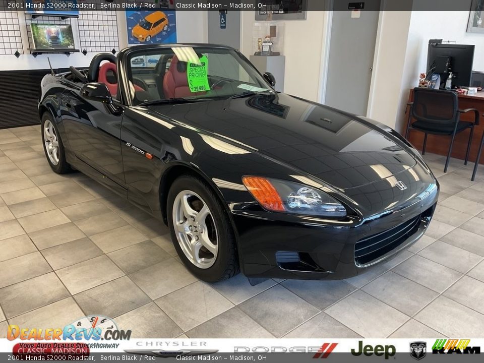 2001 Honda S2000 Roadster Berlina Black / Red Photo #1