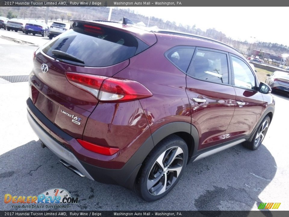 2017 Hyundai Tucson Limited AWD Ruby Wine / Beige Photo #11