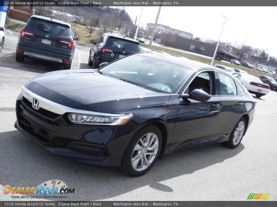 2018 Honda Accord LX Sedan Crystal Black Pearl / Black Photo #5