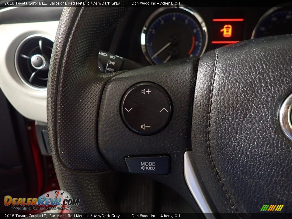 2018 Toyota Corolla LE Barcelona Red Metallic / Ash/Dark Gray Photo #25