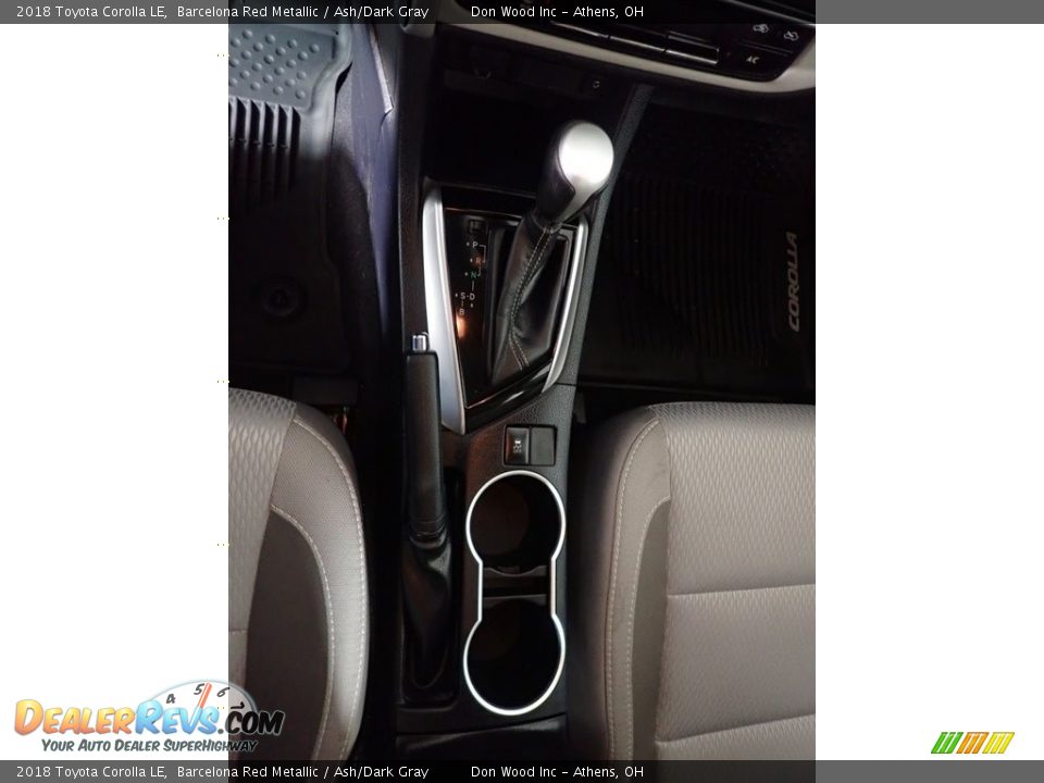 2018 Toyota Corolla LE Barcelona Red Metallic / Ash/Dark Gray Photo #28