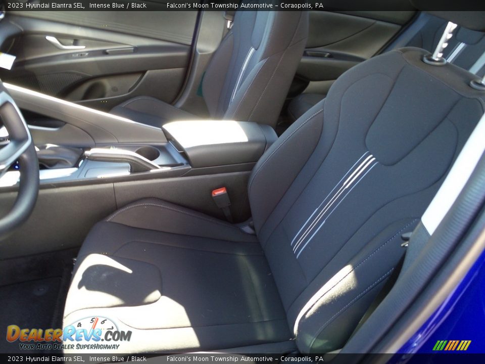 2023 Hyundai Elantra SEL Intense Blue / Black Photo #10