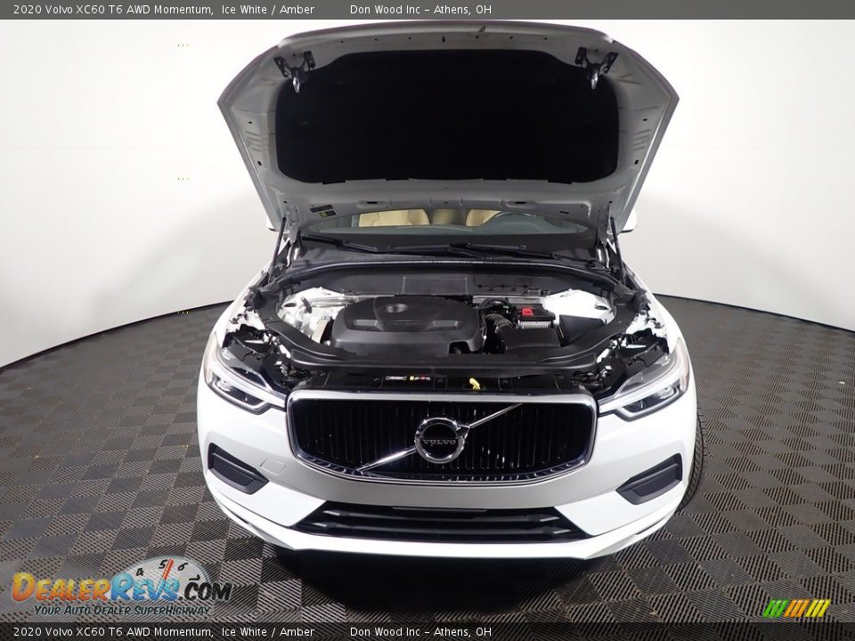 2020 Volvo XC60 T6 AWD Momentum Ice White / Amber Photo #6