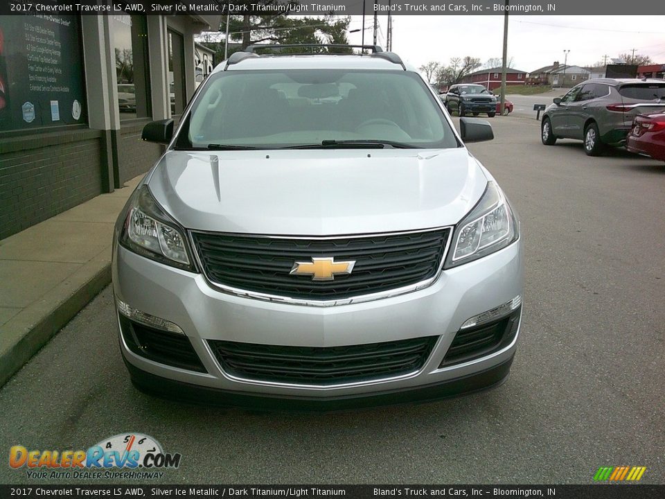 2017 Chevrolet Traverse LS AWD Silver Ice Metallic / Dark Titanium/Light Titanium Photo #7