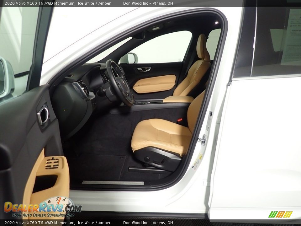 2020 Volvo XC60 T6 AWD Momentum Ice White / Amber Photo #20