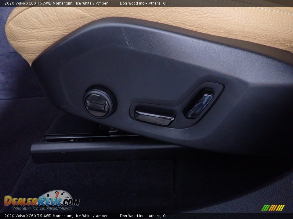 2020 Volvo XC60 T6 AWD Momentum Ice White / Amber Photo #21