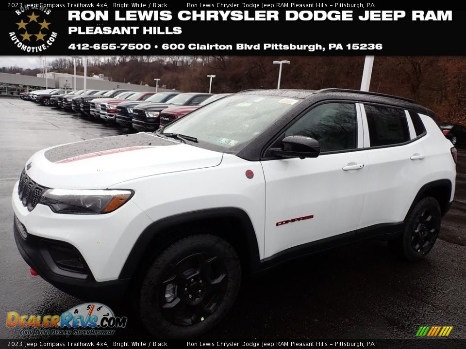 2023 Jeep Compass Trailhawk 4x4 Bright White / Black Photo #1