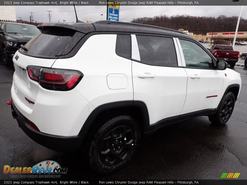 2023 Jeep Compass Trailhawk 4x4 Bright White / Black Photo #6